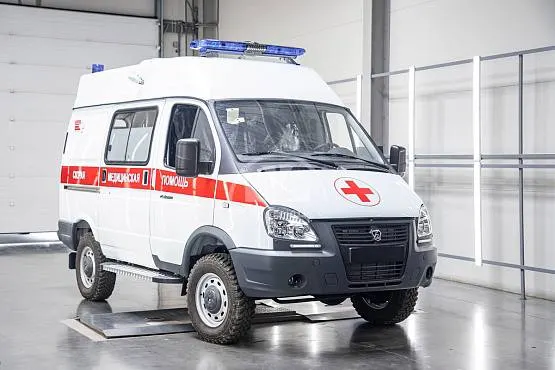 Девятиклассник принес в школу пневматическое оружие и ранил двух учеников. Пострадавшим оказывают медицинскую и психологическую помощь, в школу направлена проверка.