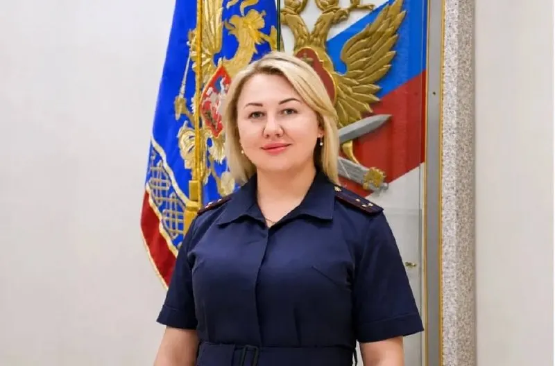 Ольга Джиоева заметила пострадавшую у храма, распознала признаки инсульта, вызвала скорую и оказала первую помощь — женщину вовремя госпитализировали, угрозы жизни нет.