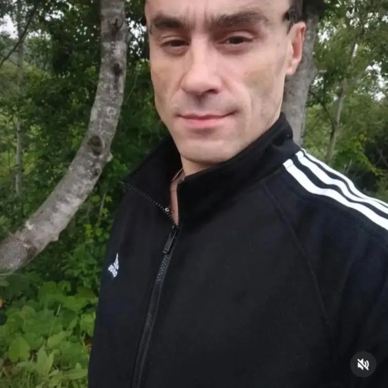 Артем покинул психиатрическую клинику — его сестра подтвердила побег и опасается, что принудительное лечение могут продлить.