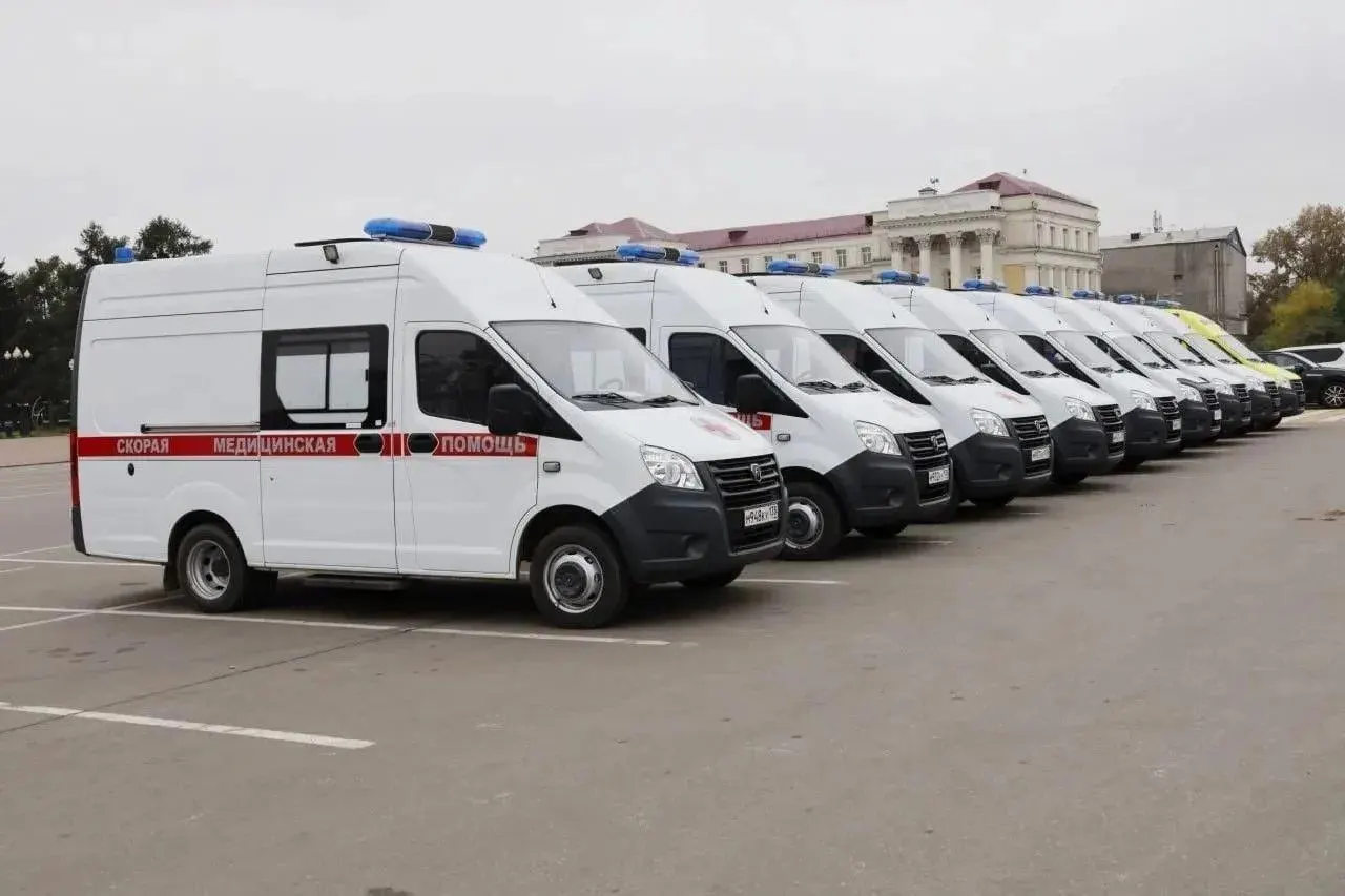 Правительство направит свыше 1 млрд рублей на обновление автопарка скорой помощи: по стране закупят 196 автомобилей, наш регион получит 15 новых машин.