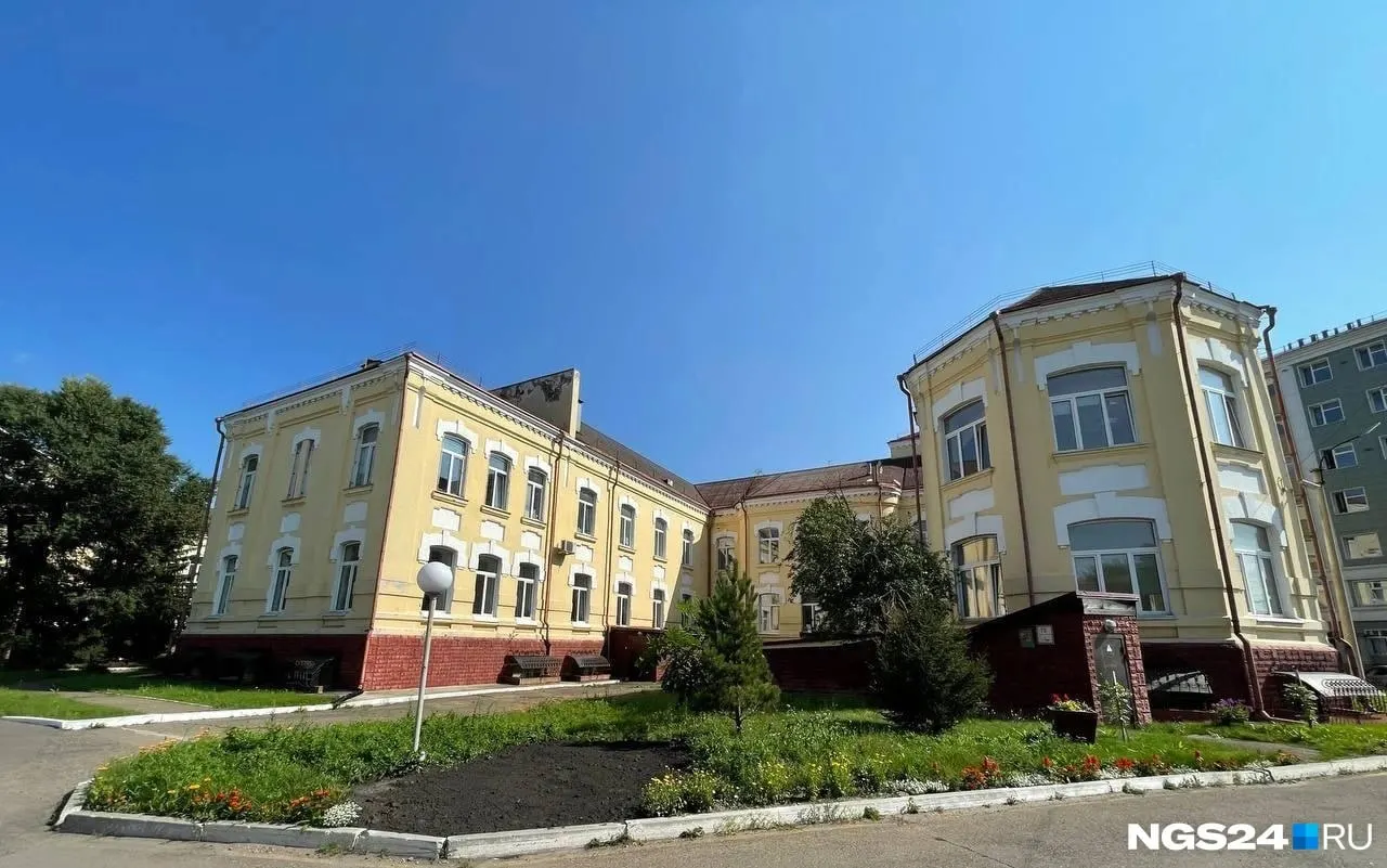 130-летие старейшей больницы Красноярска. История учреждения связана с именем знаменитого хирурга Валентина Феликсовича Войно-Ясенецкого и развитием региона.