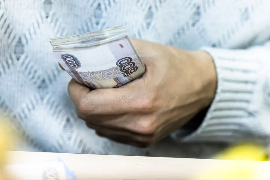 Соцфонд разъяснил размеры выплат по больничным в 2026 году: максимальная сумма за день около 7 тысяч рублей, минимальная — зависит от числа рабочих дней и не может быть ниже МРОТ.
