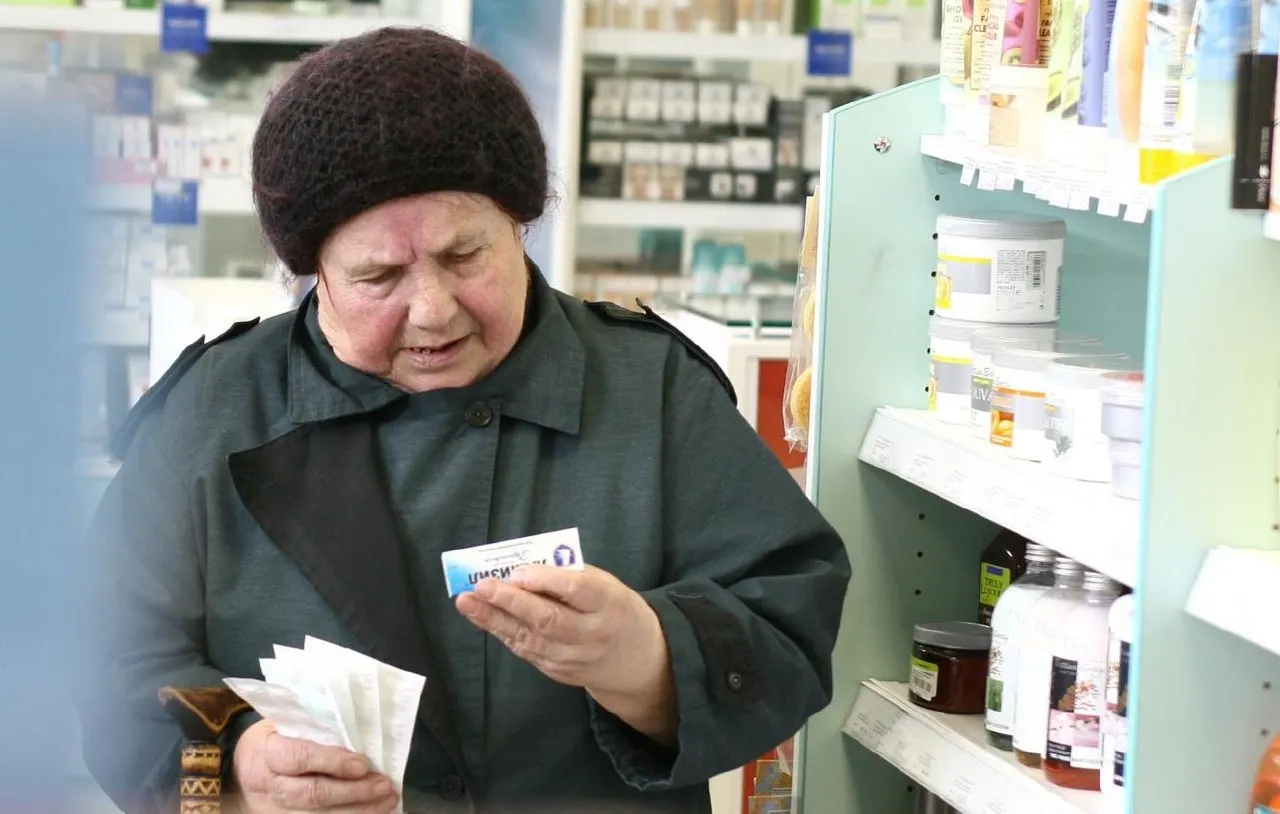 Исследование показывает, что значительная часть населения экономит на медикаментах, что может сказываться на здоровье. Рост цен на лекарства продолжает давить на бюджеты.
