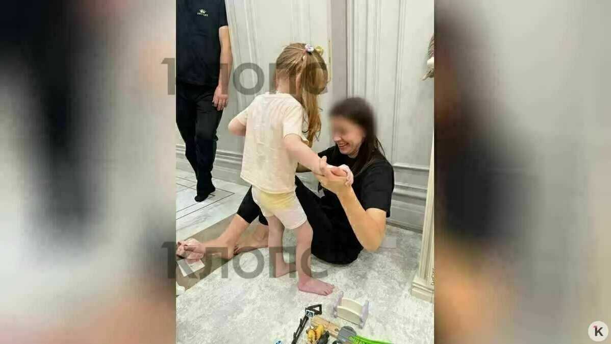 После инцидента с переломом у ребёнка частный детский сад закрыли, расследуют нарушение требований безопасности. Родители подали жалобы в прокуратуру и Роспотребнадзор; пострадавшая проходит реабилитацию.