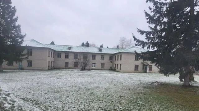 Жители Сунгая начали сбор подписей в адрес федерального Минздрава и региональных ведомств после уведомления о сокращении медперсонала местной амбулатории, опасаясь ухудшения доступности медицинской помощи.