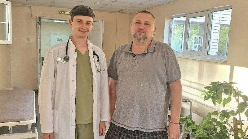 У пациента выявлено критическое сужение артерии; ему установили стент и восстановили кровоток.