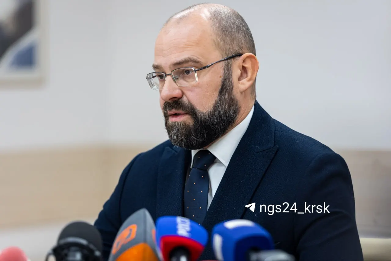 План предусматривает создание 10 окружных медицинских структур с центрами в крупных больницах и сохранение трёхуровневой модели оказания помощи.
