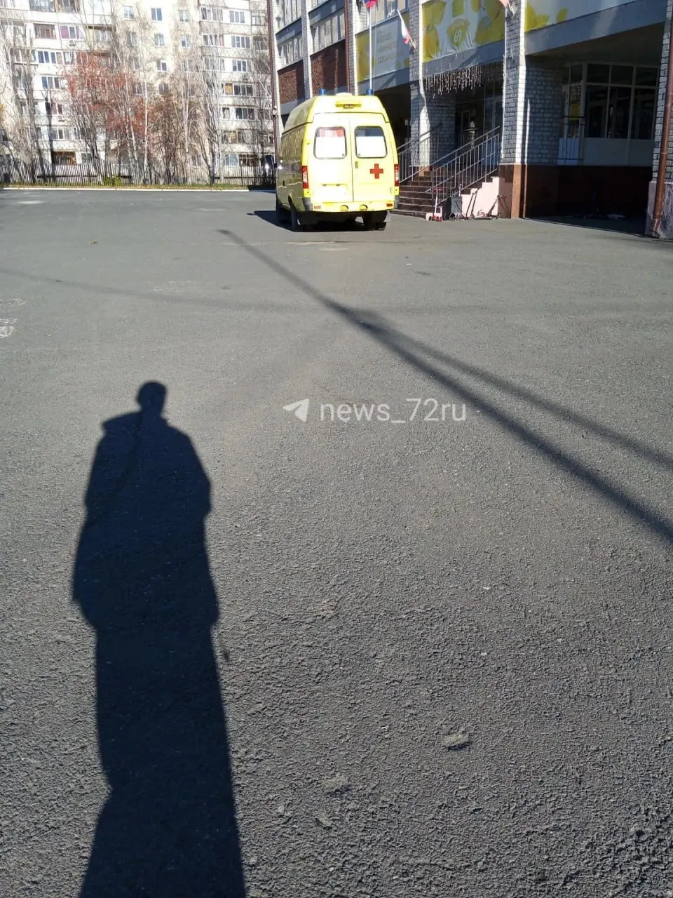 23 октября в 13:11 поступил вызов; бригада прибыла в 13:19. Пациент доставлен в ОКБ №2 в удовлетворительном состоянии и направлен на амбулаторное лечение.